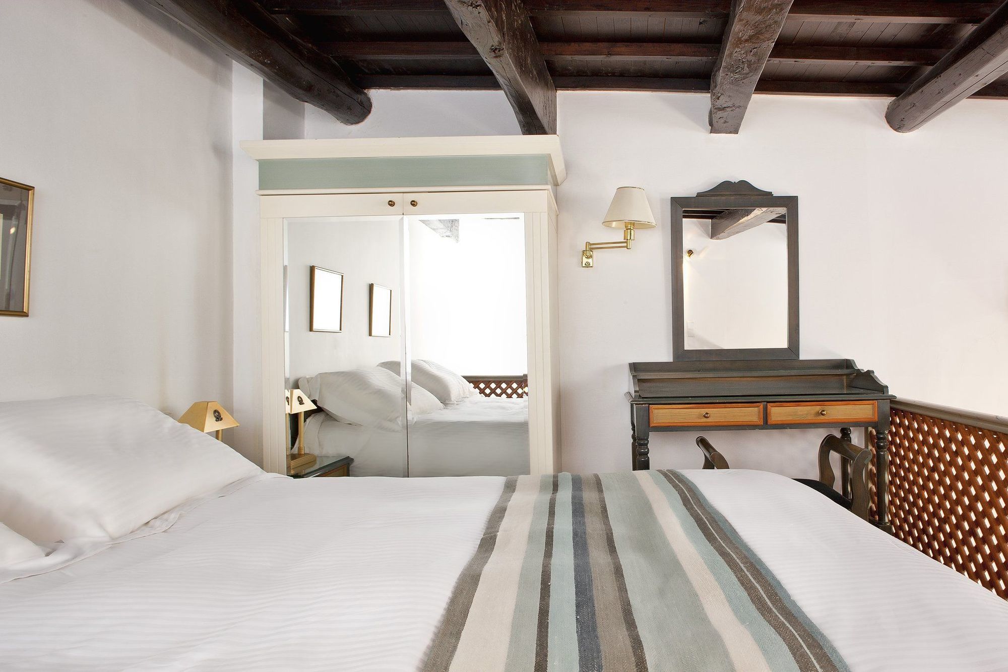 Palazzo Rimondi Boutique Hotel Agios Andonios  Bilik gambar